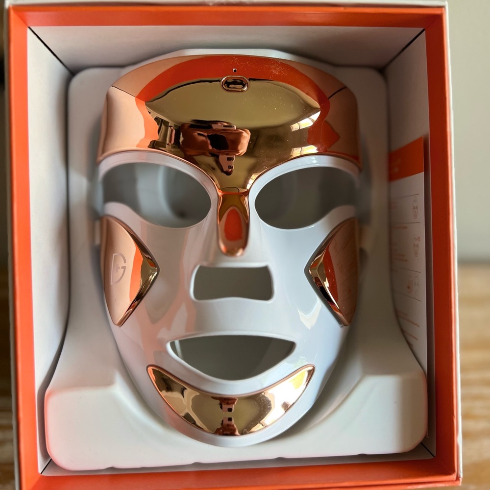 Dr. Dennis Gross LED Face Mask-SAME DAY SHIPPING